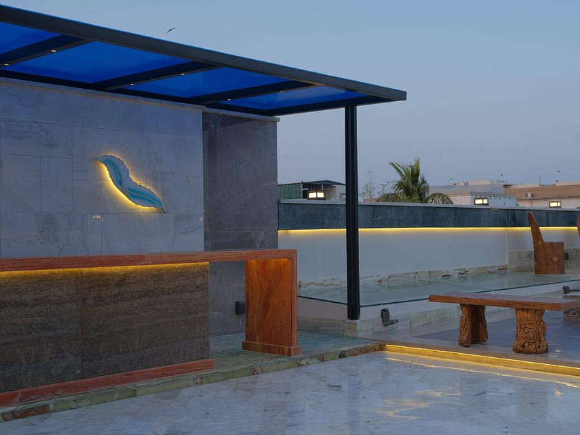 roof-dry-garden-enterance